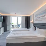 Koenigslinie Hotel