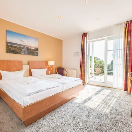 Koenigslinie فندق ساسنيتز