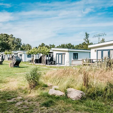 Koenigslinie Szálloda 3*