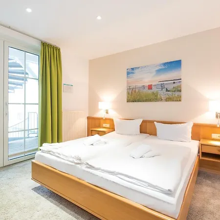 Koenigslinie Sassnitz