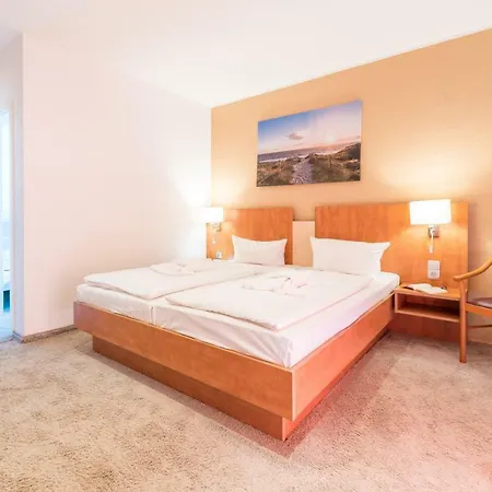 Hotel Koenigslinie 3*