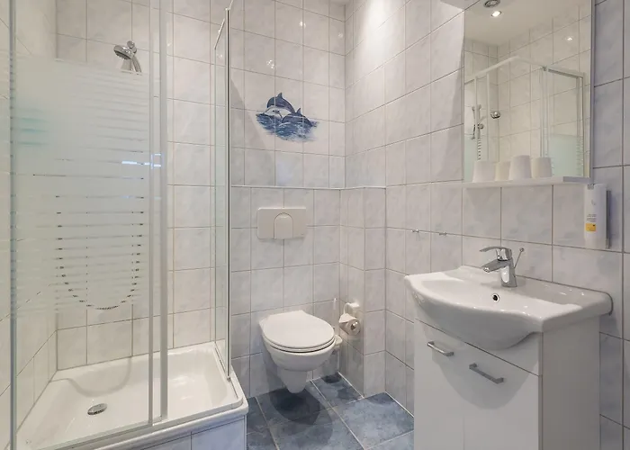 Koenigslinie Otel 3*